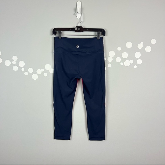 Athleta Salutation Capri Leggings Size Small - Picture 4 of 6